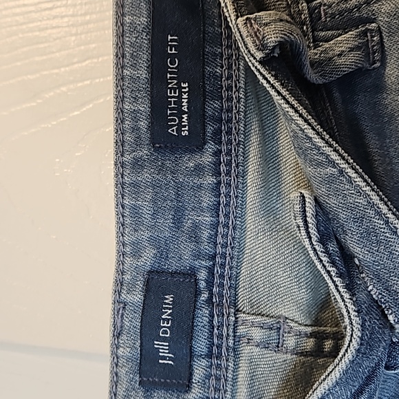 J.Jill Authentic Fit Slim Ankle Jeans - Picture 2 of 4